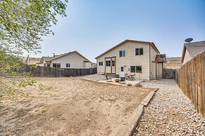 Music-themed Fountain Home w/ Fireplace & Yard!