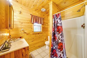 Scenic Oklahoma Studio Cabin on 80 Acres w/ Views!