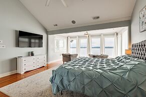 Waterfront Bliss: Wheeler Lake Retreat w/ Dock!