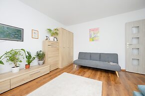 Apartment Business Center by Renters