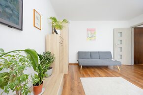 Apartment Business Center by Renters