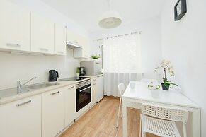 Apartment Business Center by Renters