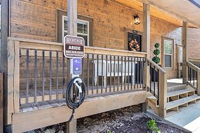 Abide 3 Bedroom Cabin by RedAwning