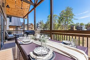 Abide 3 Bedroom Cabin by RedAwning