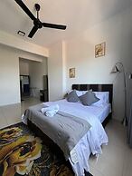 Icon Residence  Luxury Condo