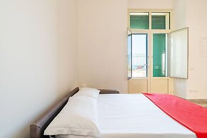 The Sea Outside Apartment 01