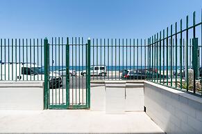 The Sea Outside Apartment 01