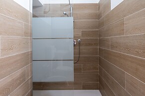 The Sea Outside Apartment 02 by Wonderful Italy