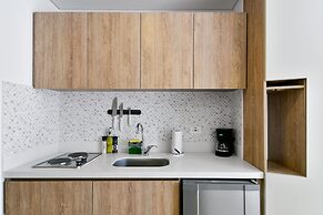 w Prestigious Loft in the Heart of Santa Barbara