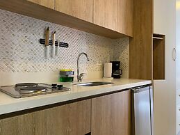 w Prestigious Loft in the Heart of Santa Barbara