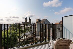 Spacious High-quality Duplex Apartment in Ostend