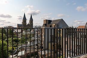 Spacious High-quality Duplex Apartment in Ostend