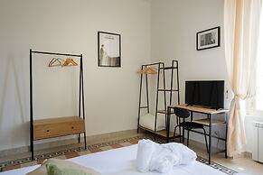 Rampa Brancaleone Charming Apartment With View