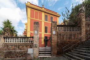 Rampa Brancaleone Charming Apartment With View