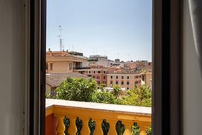 Rampa Brancaleone Charming Apartment With View