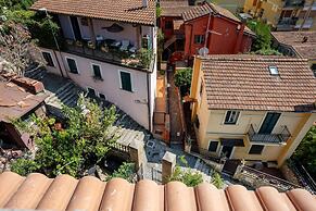 Rampa Brancaleone Charming Apartment With View
