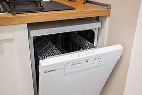 Rampa Brancaleone Charming Apartment With View