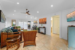 International Colony Club 16