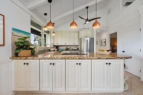 International Colony Club 18