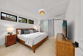 International Colony Club 18