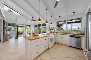 International Colony Club 18