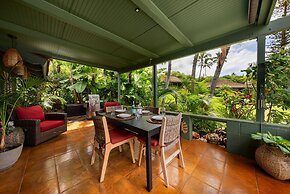 International Colony Club 18