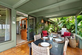 International Colony Club 18