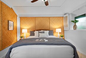 International Colony Club 18