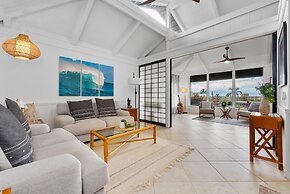 International Colony Club 18