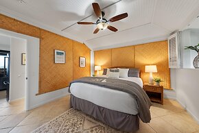 International Colony Club 18