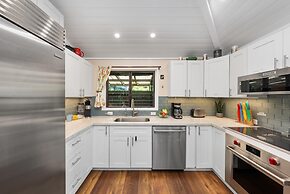 International Colony Club 22