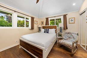 International Colony Club 22