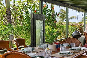 International Colony Club 22