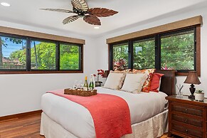 International Colony Club 23