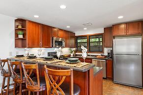 International Colony Club 23