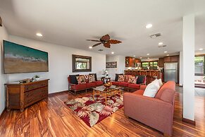 International Colony Club 23