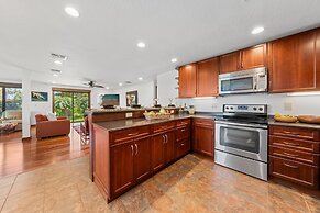 International Colony Club 23