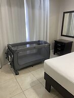 City View New Kingston Apartment w/ Pool