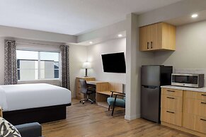 Baymont By Wyndham West Edmonton