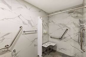 Baymont By Wyndham West Edmonton