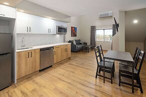 Baymont By Wyndham West Edmonton