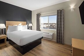 Baymont By Wyndham West Edmonton