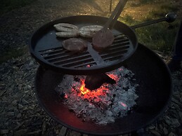 Umberleigh Cabin Retreat W/fire pit