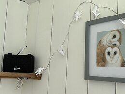 Umberleigh Cabin Retreat W/fire pit