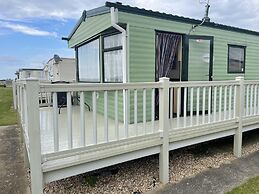 Pet Friendly - Caravan Park Skegness 4 Bed