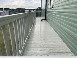 Pet Friendly - Caravan Park Skegness 4 Bed