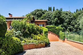 Apt24 - Villa Castello di Soiano