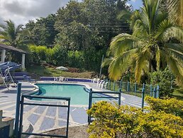 HOTEL CAMPESTRE EL SALITRE