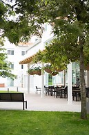 Core suites