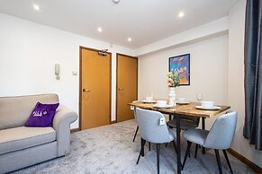 Cosy Spacious Duplex Apartment Near Salford Royal
